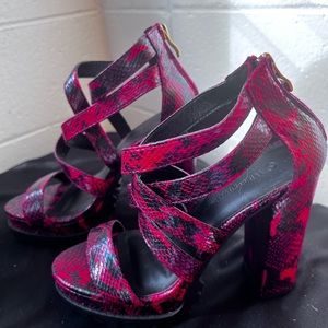 Red and black snakeskin platform Wild Diva platforms. Never worn. Size 7